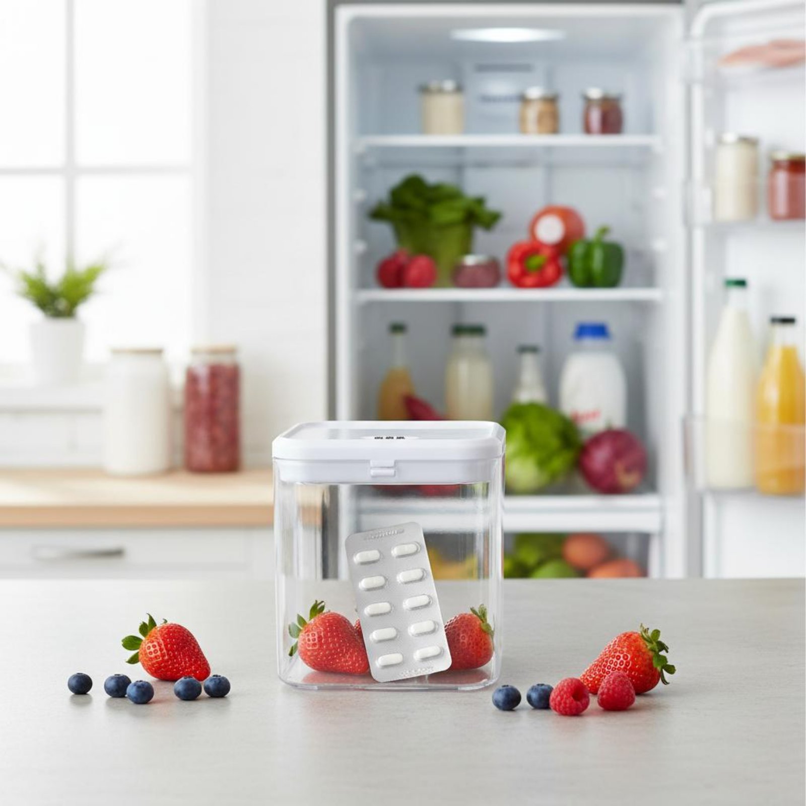 Clear Lockable Box Versatile L - огляд і ціна Food Storage In The Kitchen